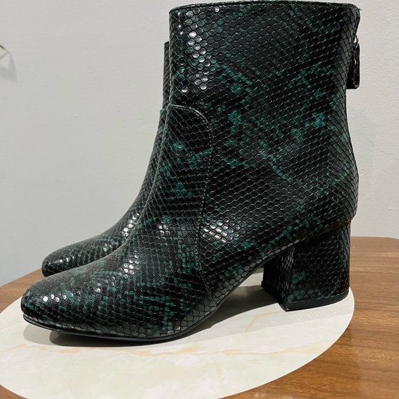 Urban Outfitters Shoes - UO faux snakeskin ankle boots
